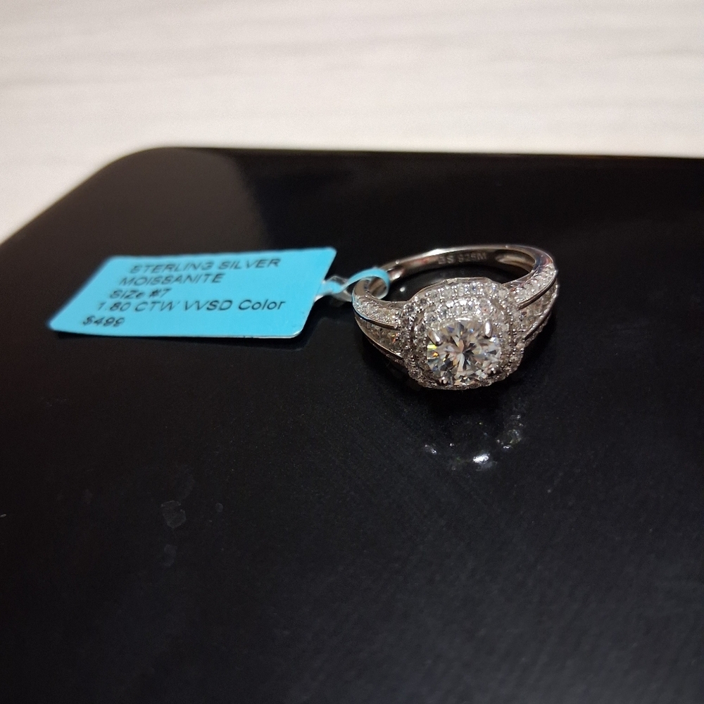 Moissanite Diamond Ring Set In 925 Sterling Silver Size 7